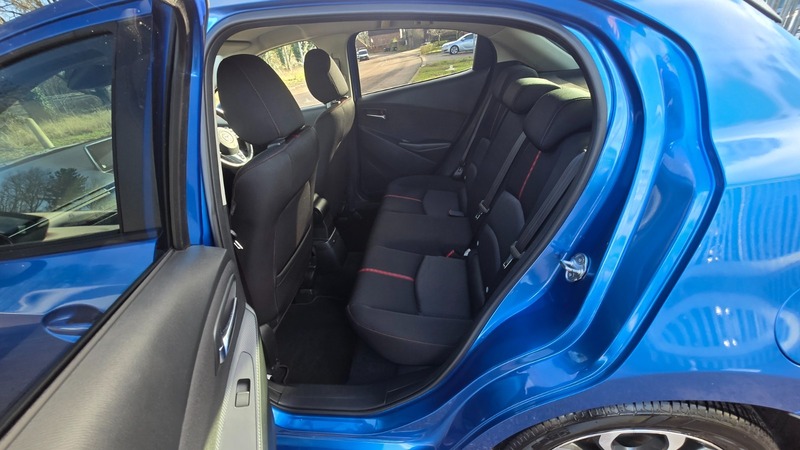 Used Mazda Mazda2 2015 for sale - 77437916: Photo 24