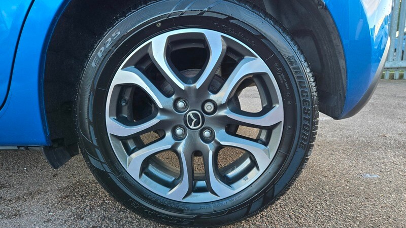 Used Mazda Mazda2 2015 for sale - 77437916: Photo 42