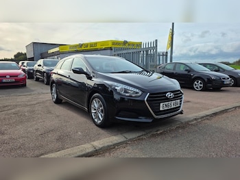 Used Hyundai i40 2015 for sale - 78140900: Photo