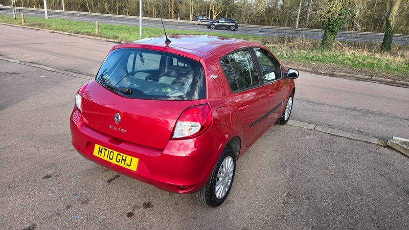 Used Renault Clio 2010 for sale - 77709000: Photo 12