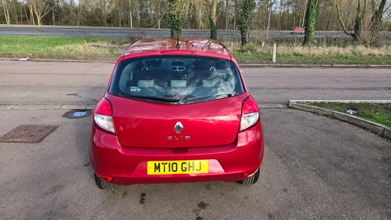 Used Renault Clio 2010 for sale - 77709000: Photo 16