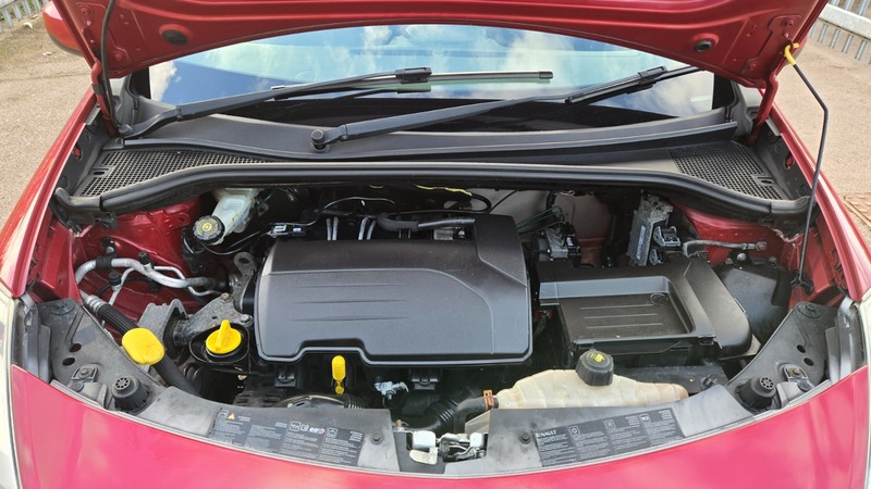 Used Renault Clio 2010 for sale - 77709000: Photo 38