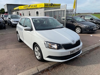 Used Skoda Fabia 2015 for sale - 76527283: Photo