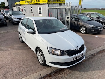 Used Skoda Fabia 2015 for sale - 76527283: Photo