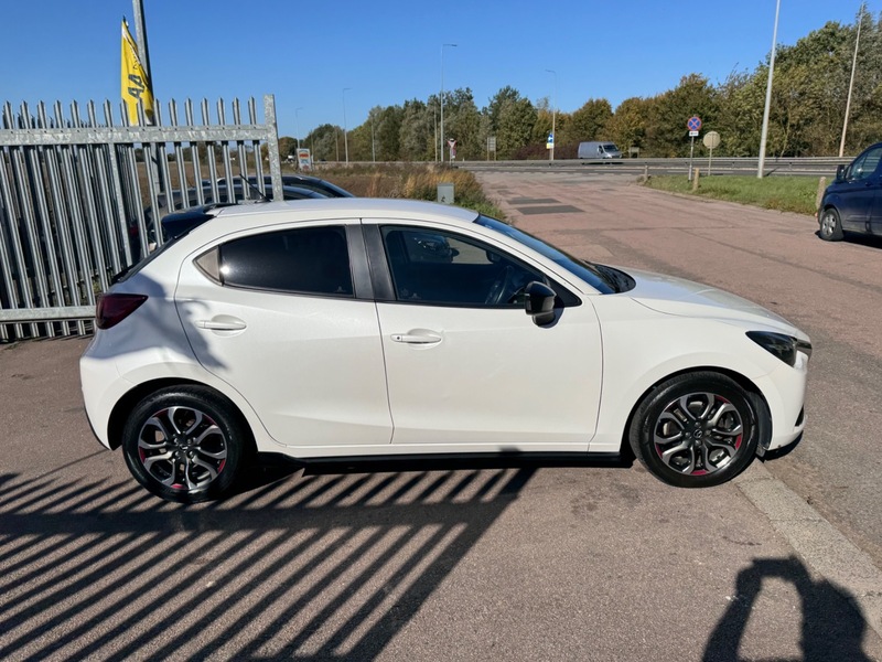 Used Mazda Mazda2 2016 for sale - 76185841: Photo 11