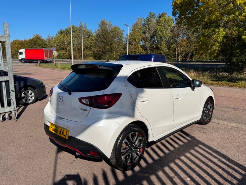 Used Mazda Mazda2 2016 for sale - 76185841: Photo 13