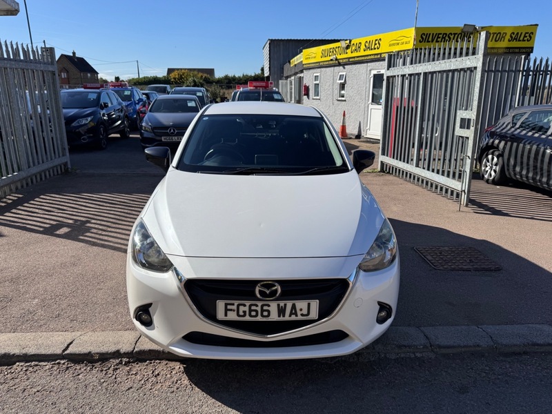 Used Mazda Mazda2 2016 for sale - 76185841: Photo 2