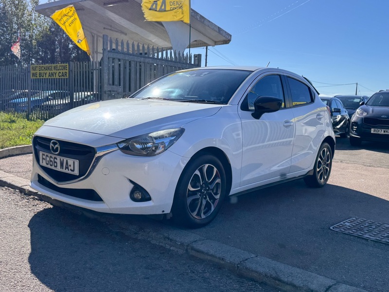 Used Mazda Mazda2 2016 for sale - 76185841: Photo 6