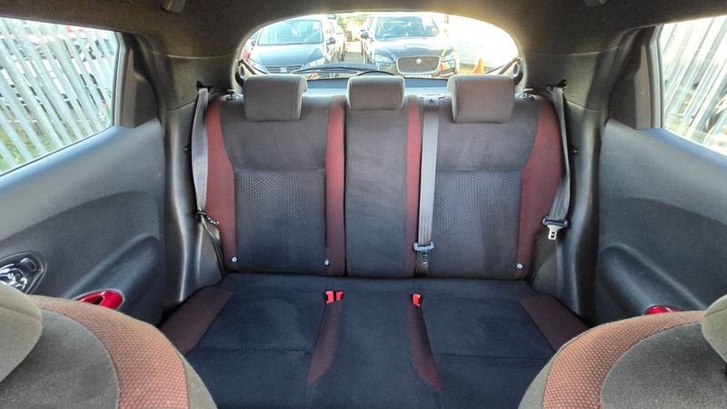 Used Nissan Juke 2014 for sale - 77241812: Photo 37