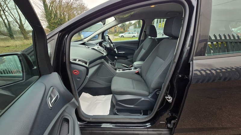 Used Ford C-Max 2012 for sale - 77643386: Photo 24