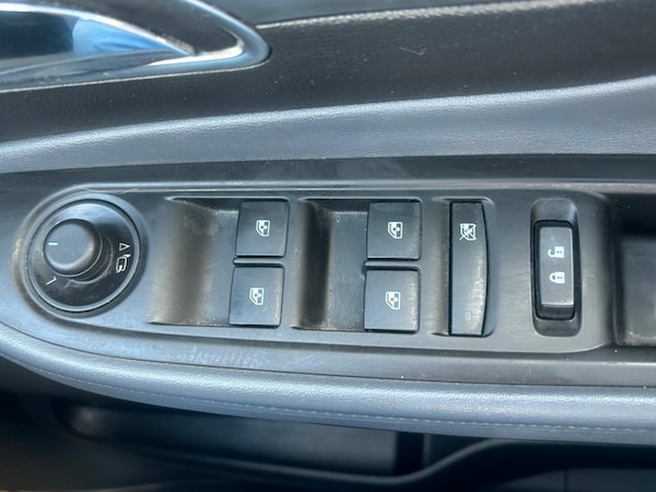Used Vauxhall Mokka 2016 for sale - 72095002: Photo 41