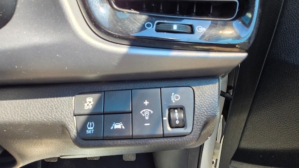Used Kia Rio 2017 for sale - 74621293: Photo 35