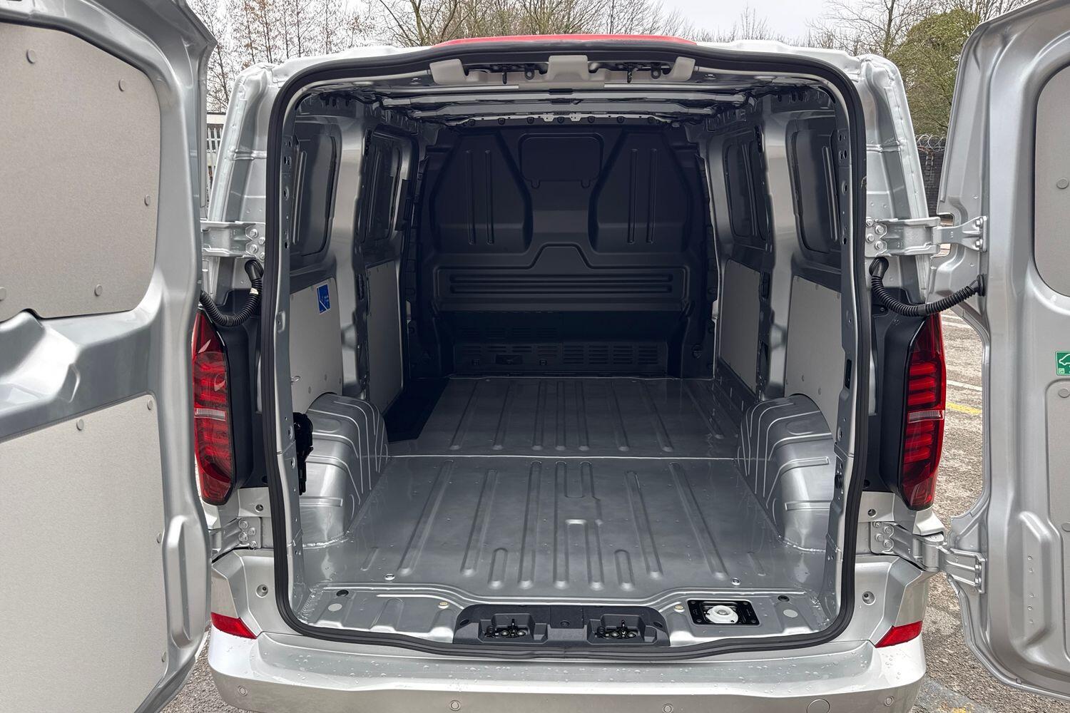 Used Volkswagen Transporter 2025 for sale - 77747754: Photo 9