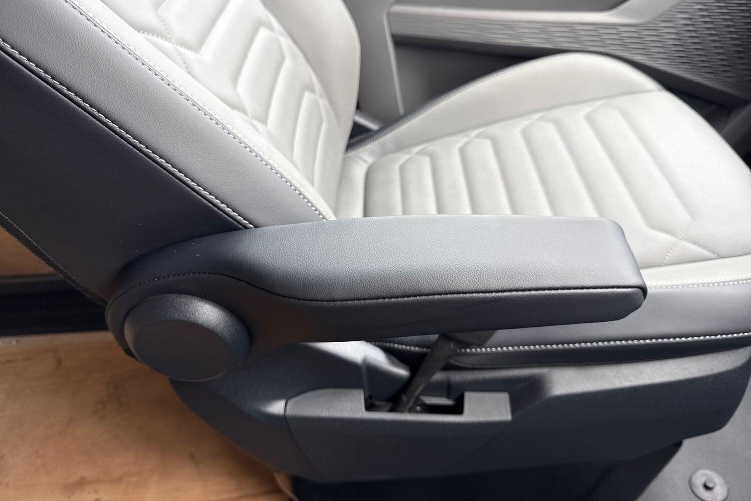 Used Volkswagen Transporter 2025 for sale - 77747729: Photo 51