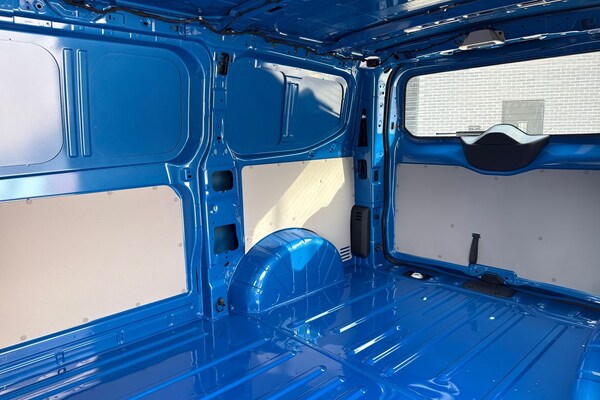 Used Volkswagen Transporter 2025 for sale - 76171153: Photo 18