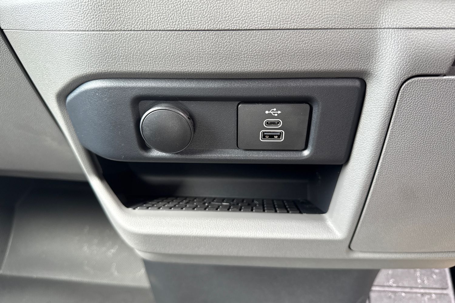 Used Volkswagen Transporter 2025 for sale - 76171153: Photo 28