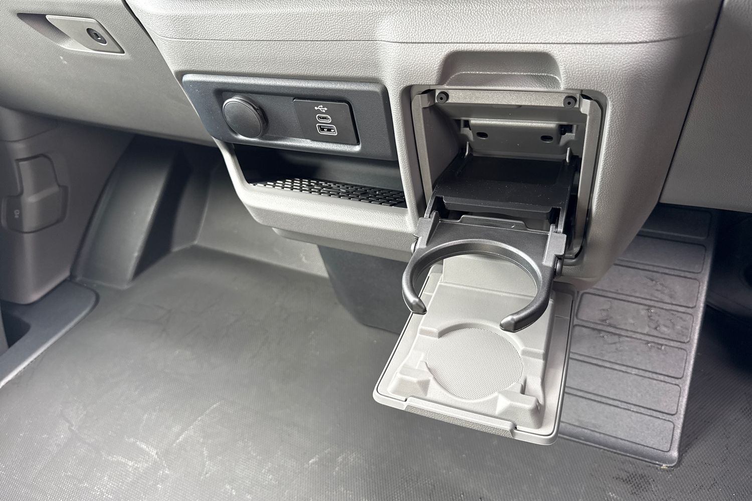 Used Volkswagen Transporter 2025 for sale - 76171153: Photo 29