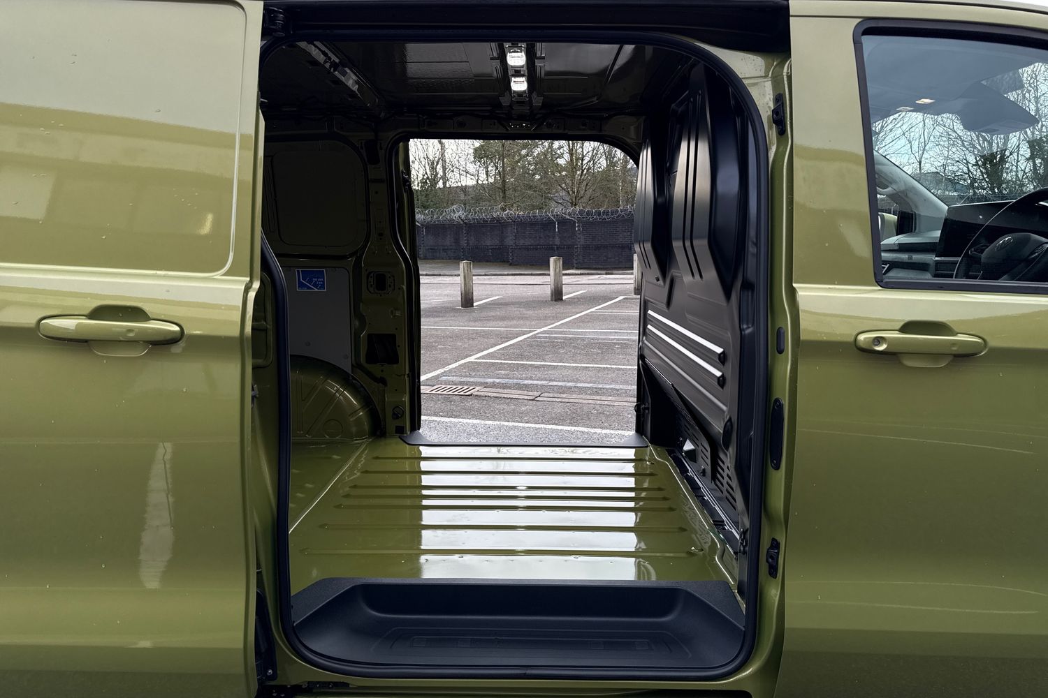 Used Volkswagen Transporter 2025 for sale - 77477189: Photo 29