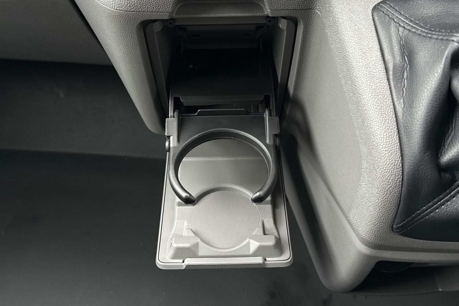 Used Volkswagen Transporter 2025 for sale - 77758431: Photo 32