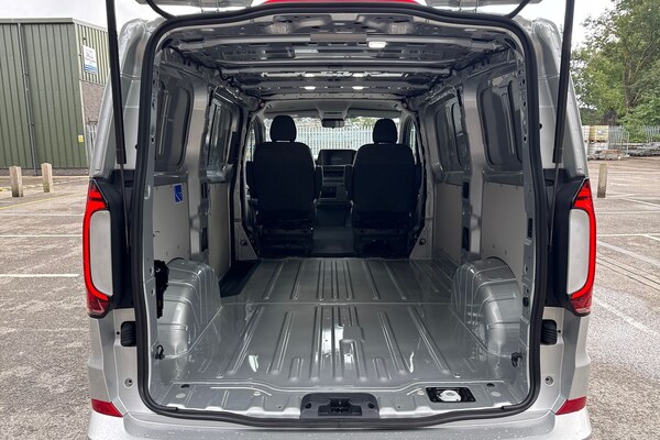 Used Volkswagen Transporter 2025 for sale - 76133727: Photo 6