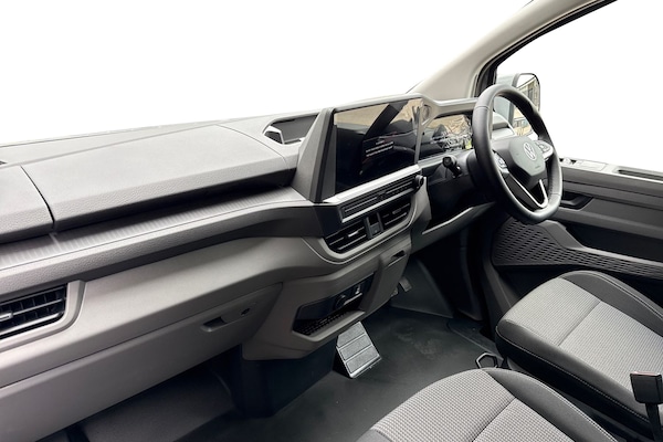 Used Volkswagen Transporter 2025 for sale - 76250648: Photo 14
