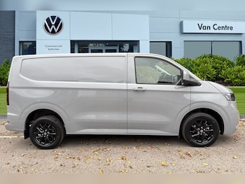 Used Volkswagen Transporter 2025 for sale - 76250648: Photo