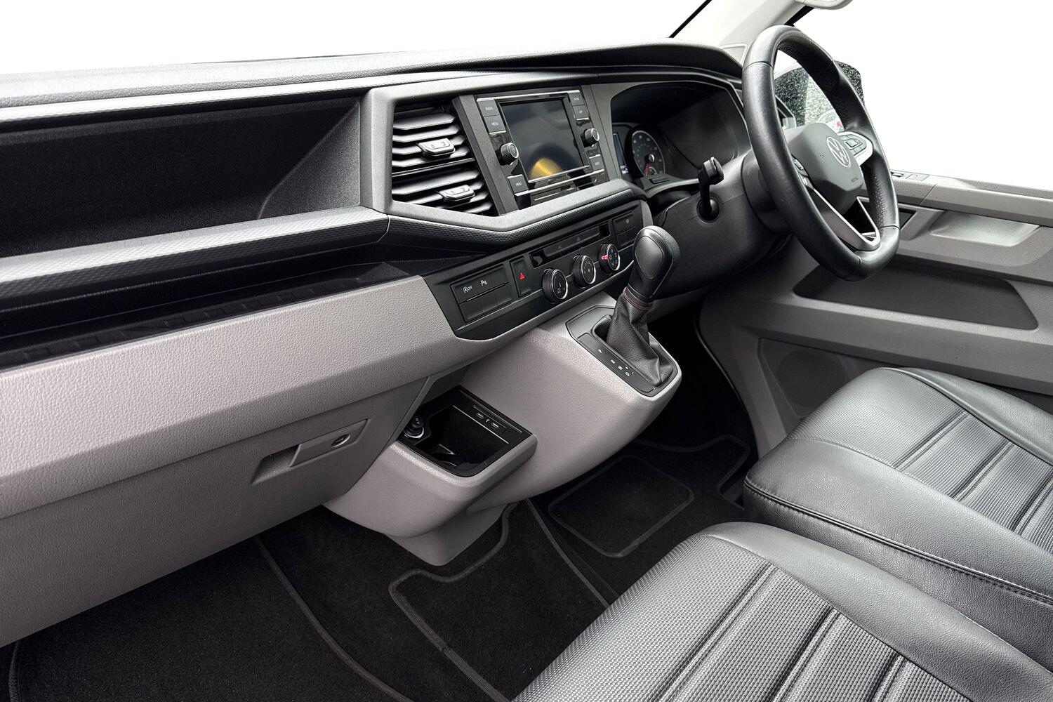 Used Volkswagen Transporter 2024 for sale - 77477137: Photo 8