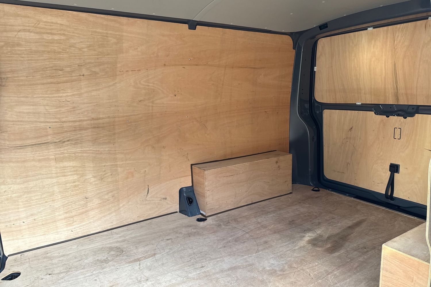 Used Volkswagen Transporter 2024 for sale - 77929055: Photo 19