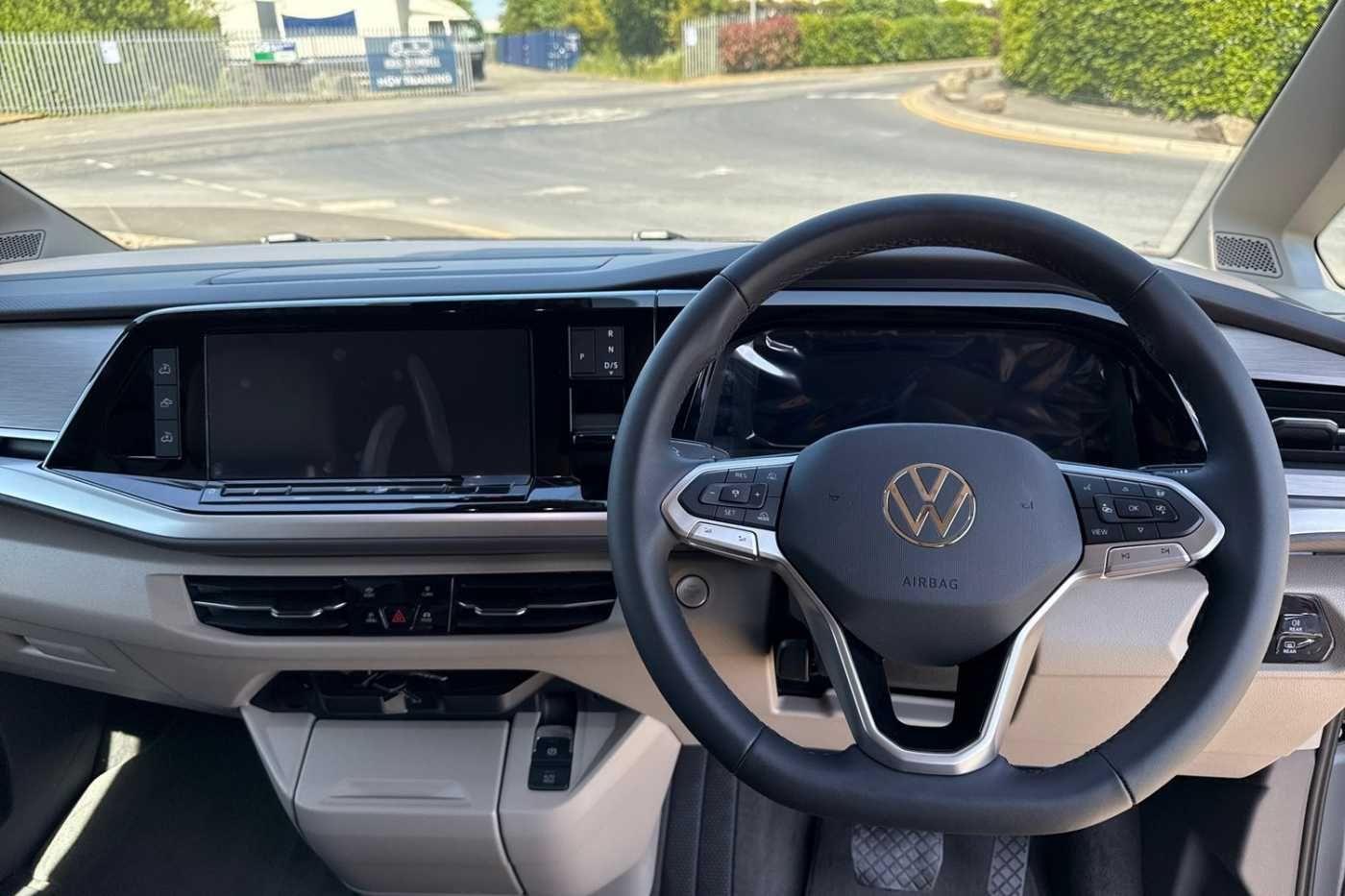 Used Volkswagen California 2025 for sale - 76232523: Photo 12