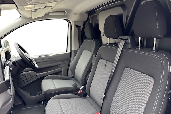 Used Volkswagen Transporter 2025 for sale - 76232535: Photo 15
