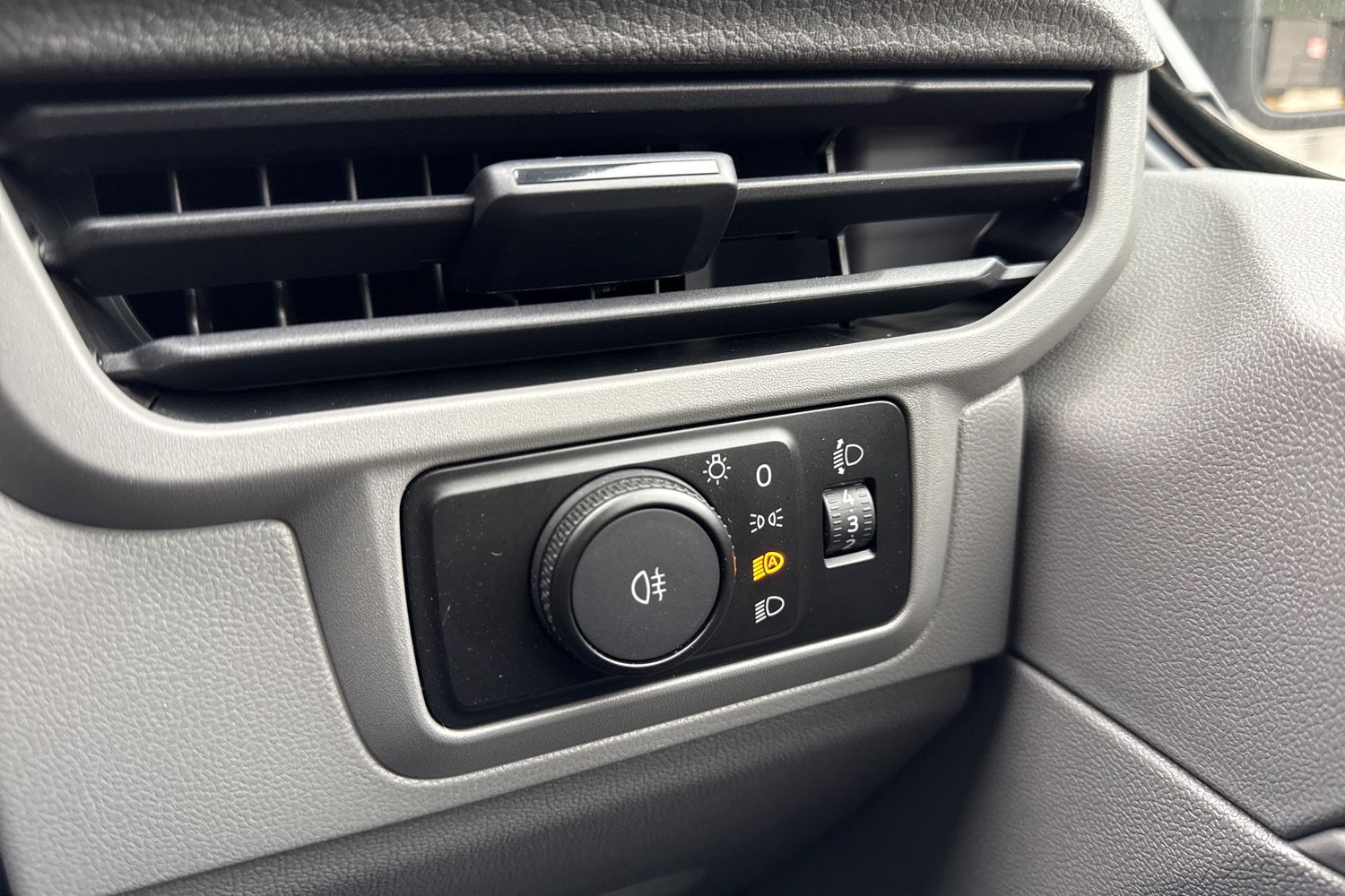 Used Volkswagen Transporter 2025 for sale - 76232535: Photo 29