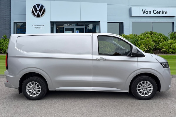 Used Volkswagen Transporter 2025 for sale - 76232535: Photo 3