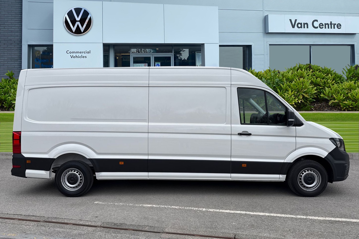 Used Volkswagen Crafter 2025 for sale - 77862917: Photo 3