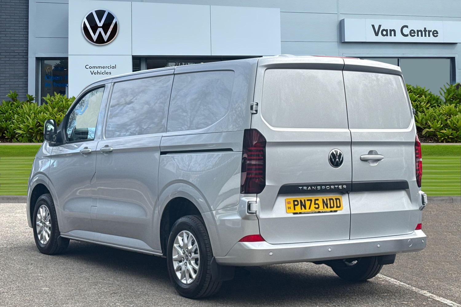 Used Volkswagen Transporter 2025 for sale - 78122526: Photo 2