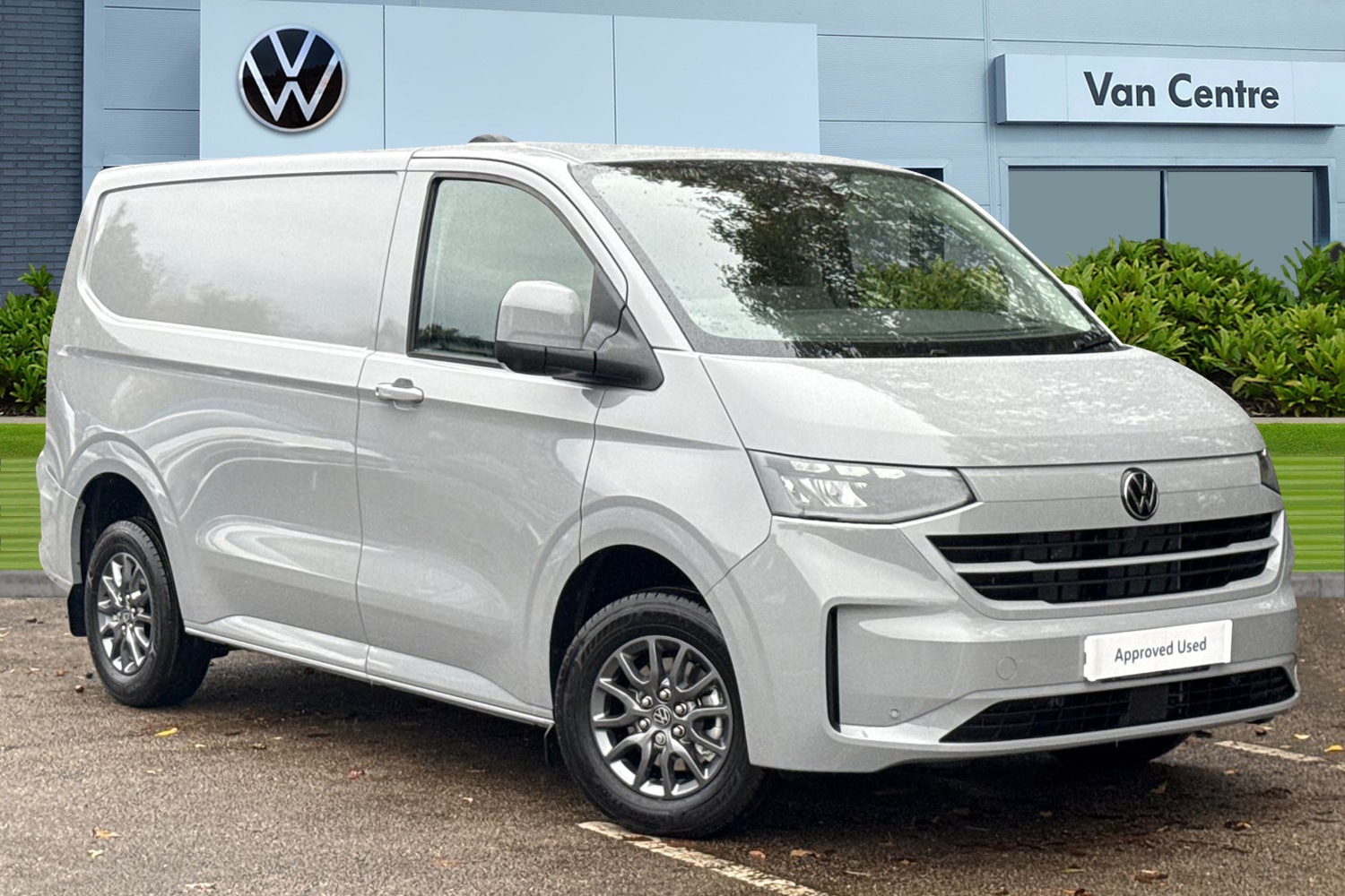 Used Volkswagen Transporter 2025 for sale - 76481100: Photo 1