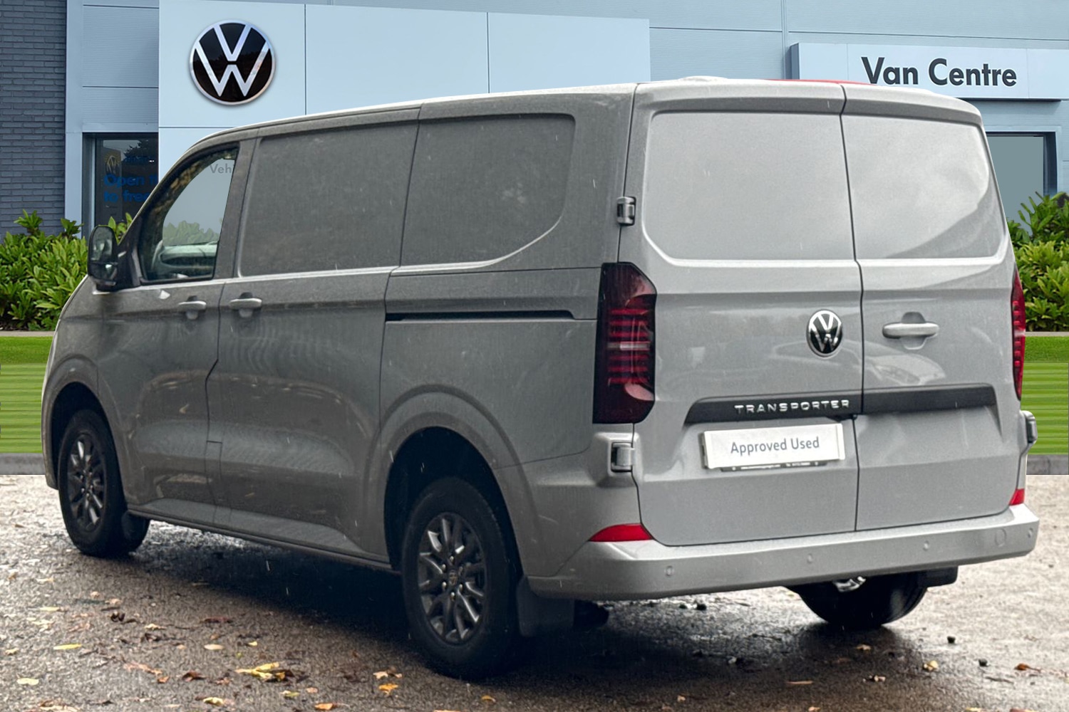 Used Volkswagen Transporter 2025 for sale - 76481100: Photo 2