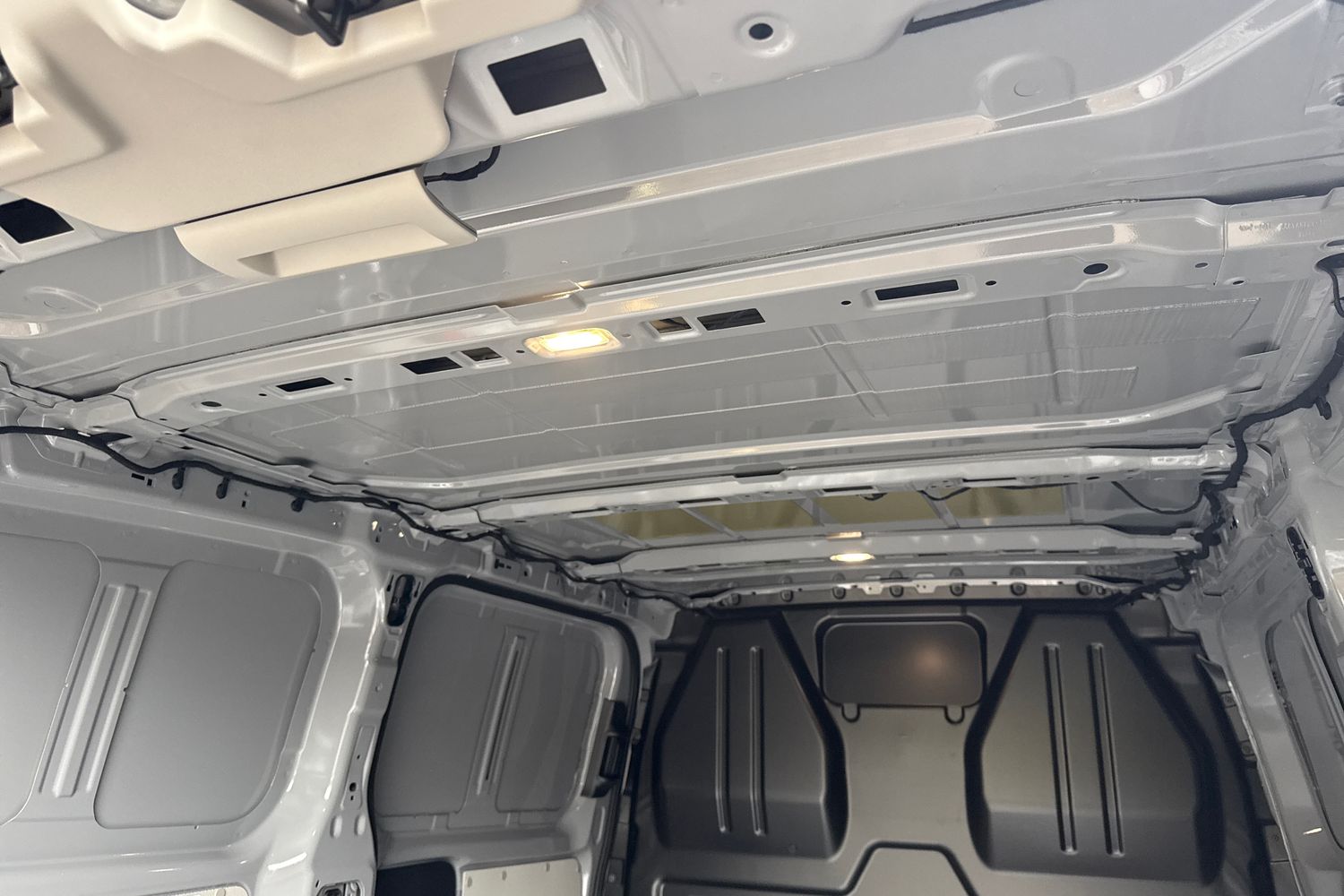 Used Volkswagen Transporter 2025 for sale - 76481100: Photo 38