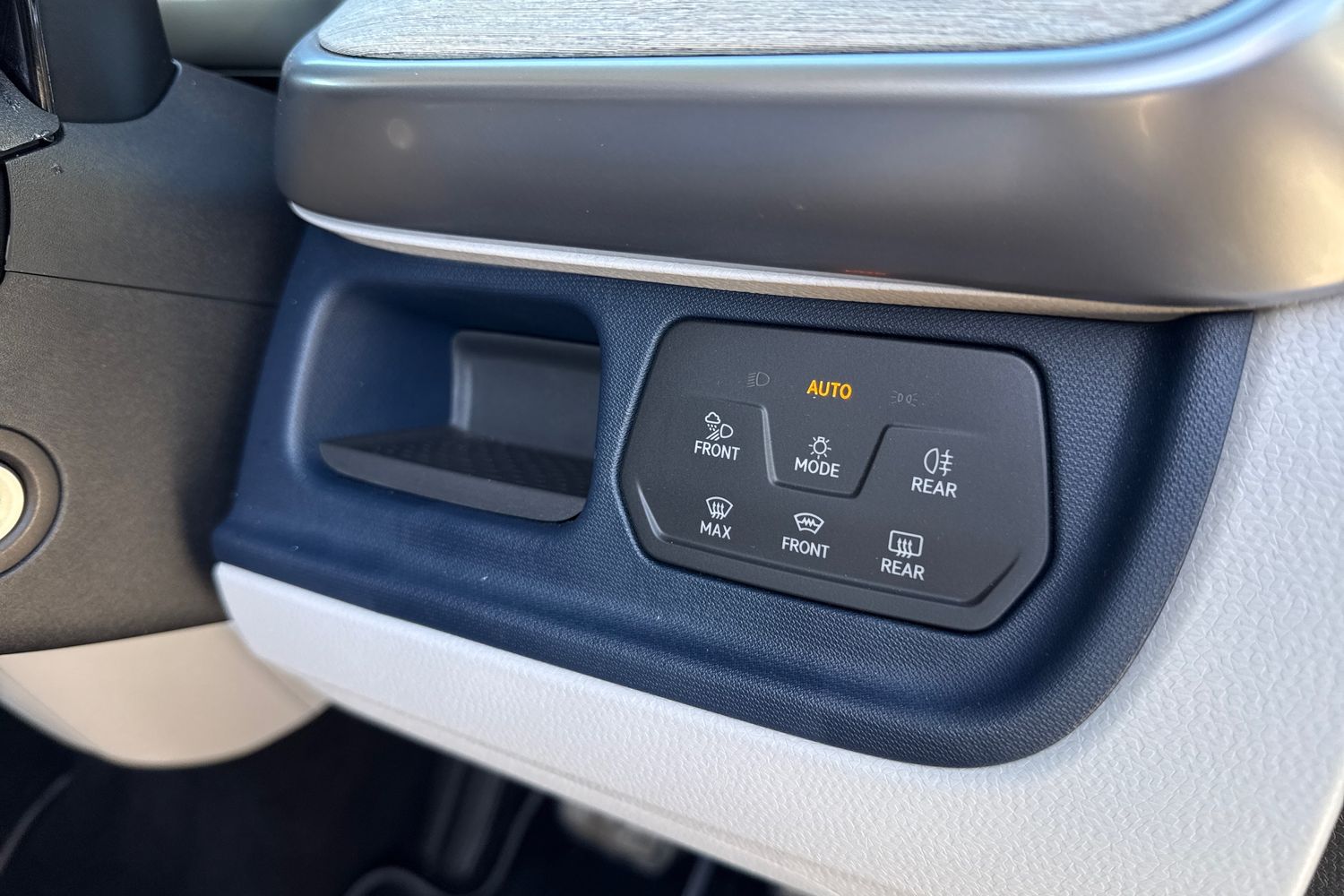 Used Volkswagen ID-Buzz 2024 for sale - 76171225: Photo 38