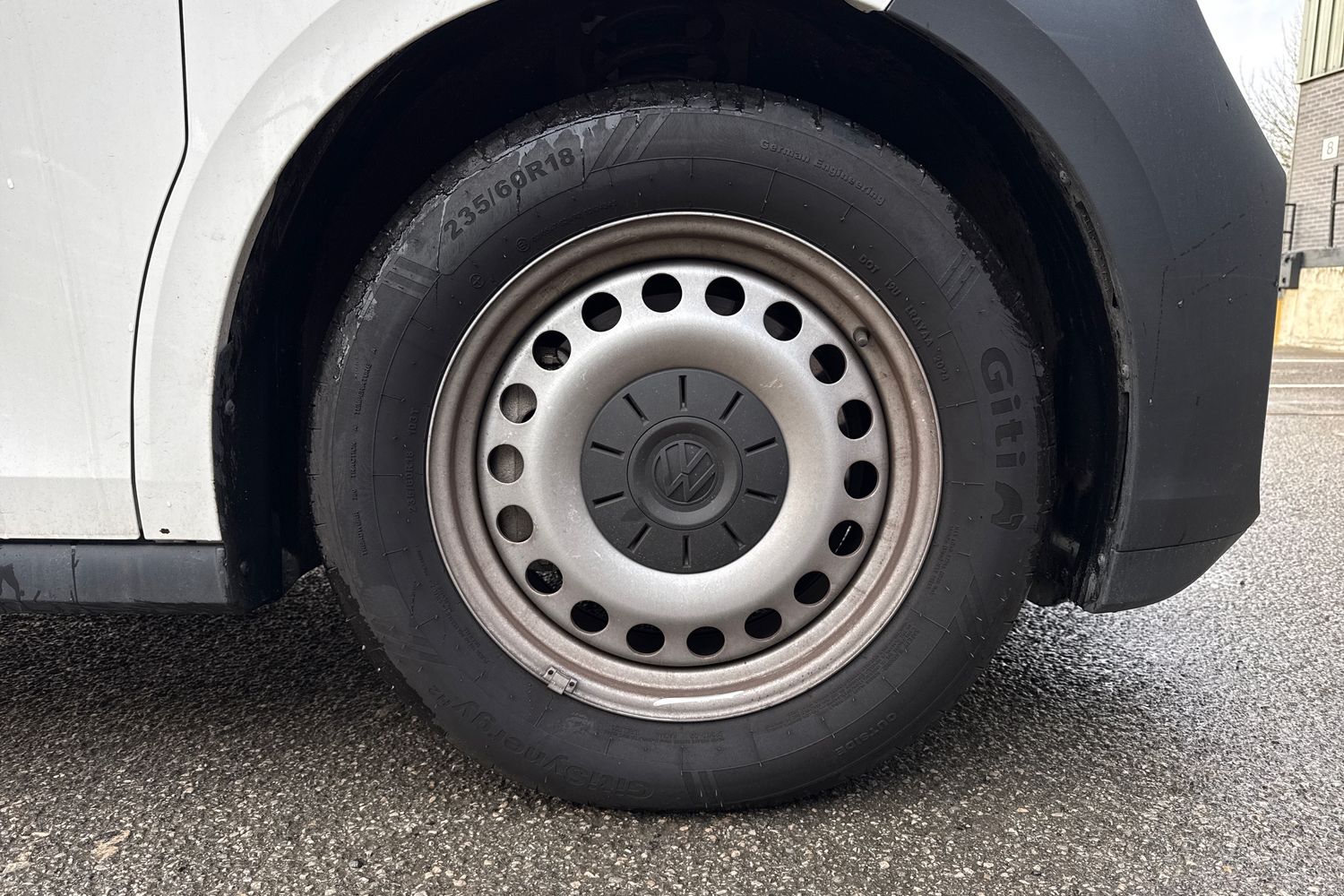 Used Volkswagen ID. Buzz Cargo 2025 for sale - 77451189: Photo 12