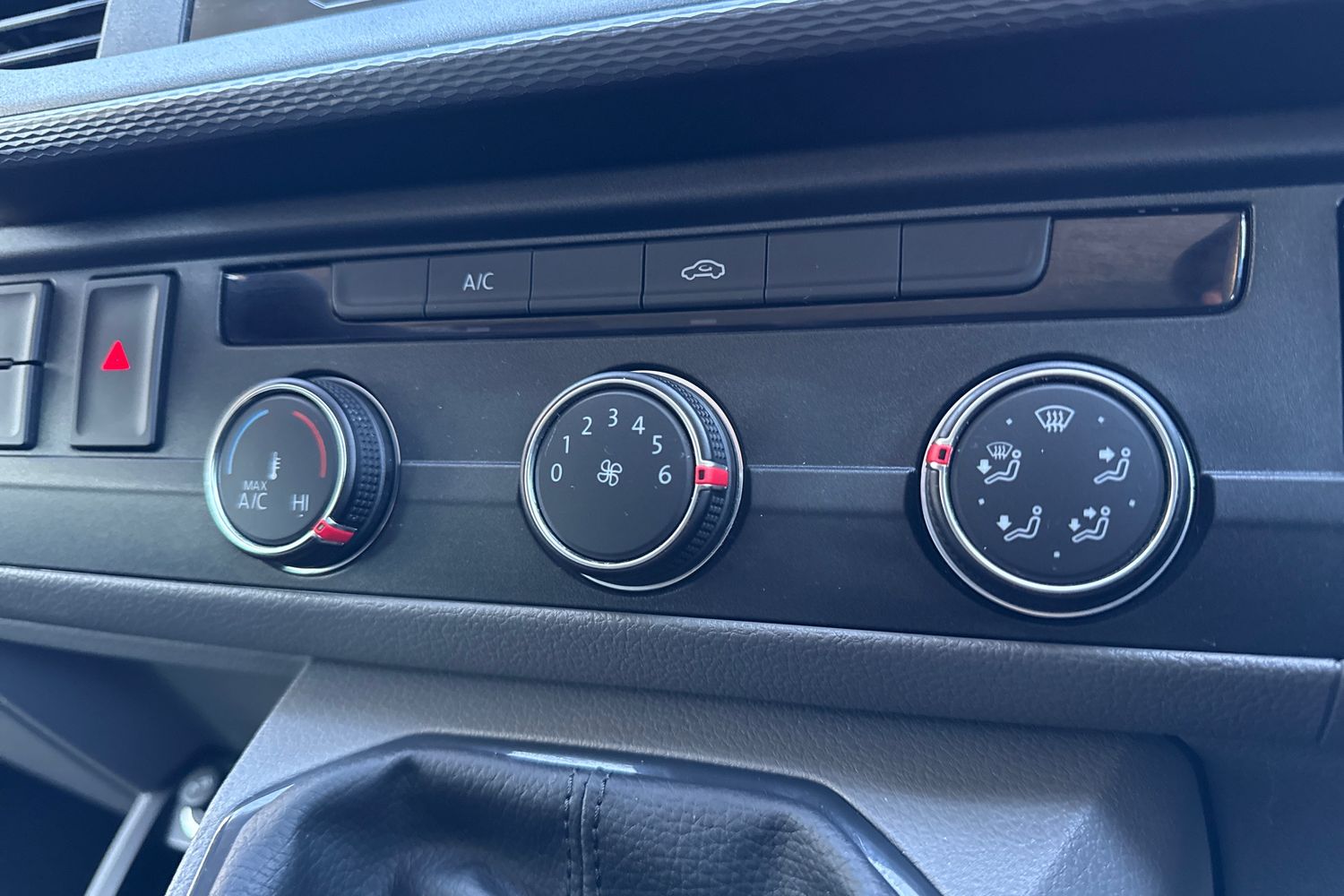 Used Volkswagen Transporter 2024 for sale - 77152611: Photo 22