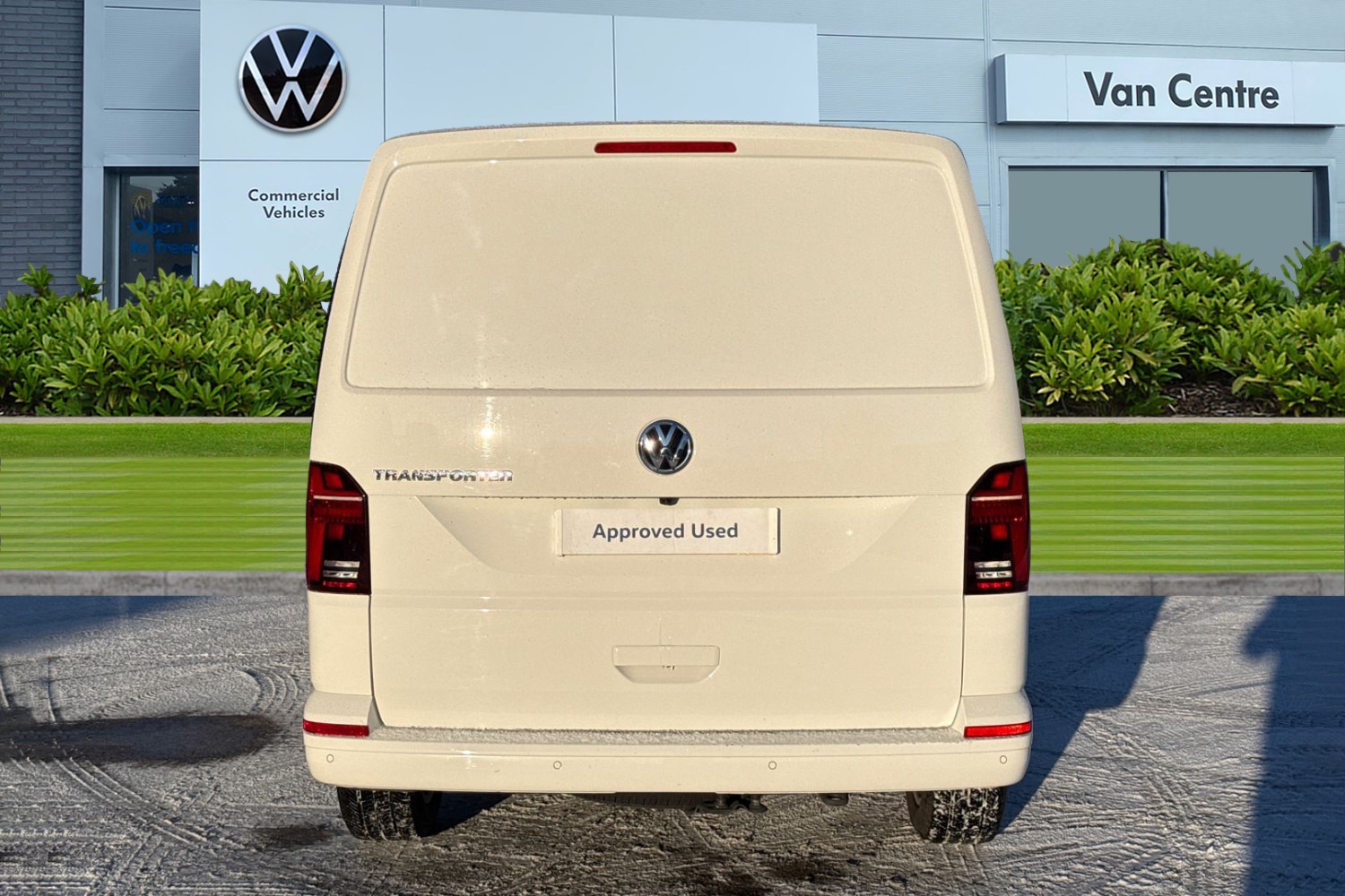 Used Volkswagen Transporter 2024 for sale - 77152611: Photo 4