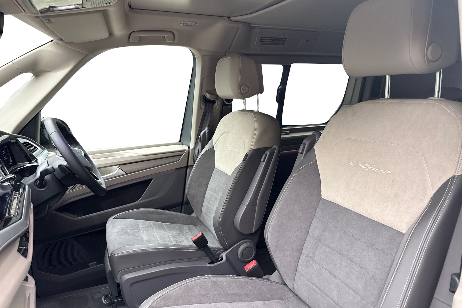 Used Volkswagen California 2025 for sale - 76272444: Photo 15