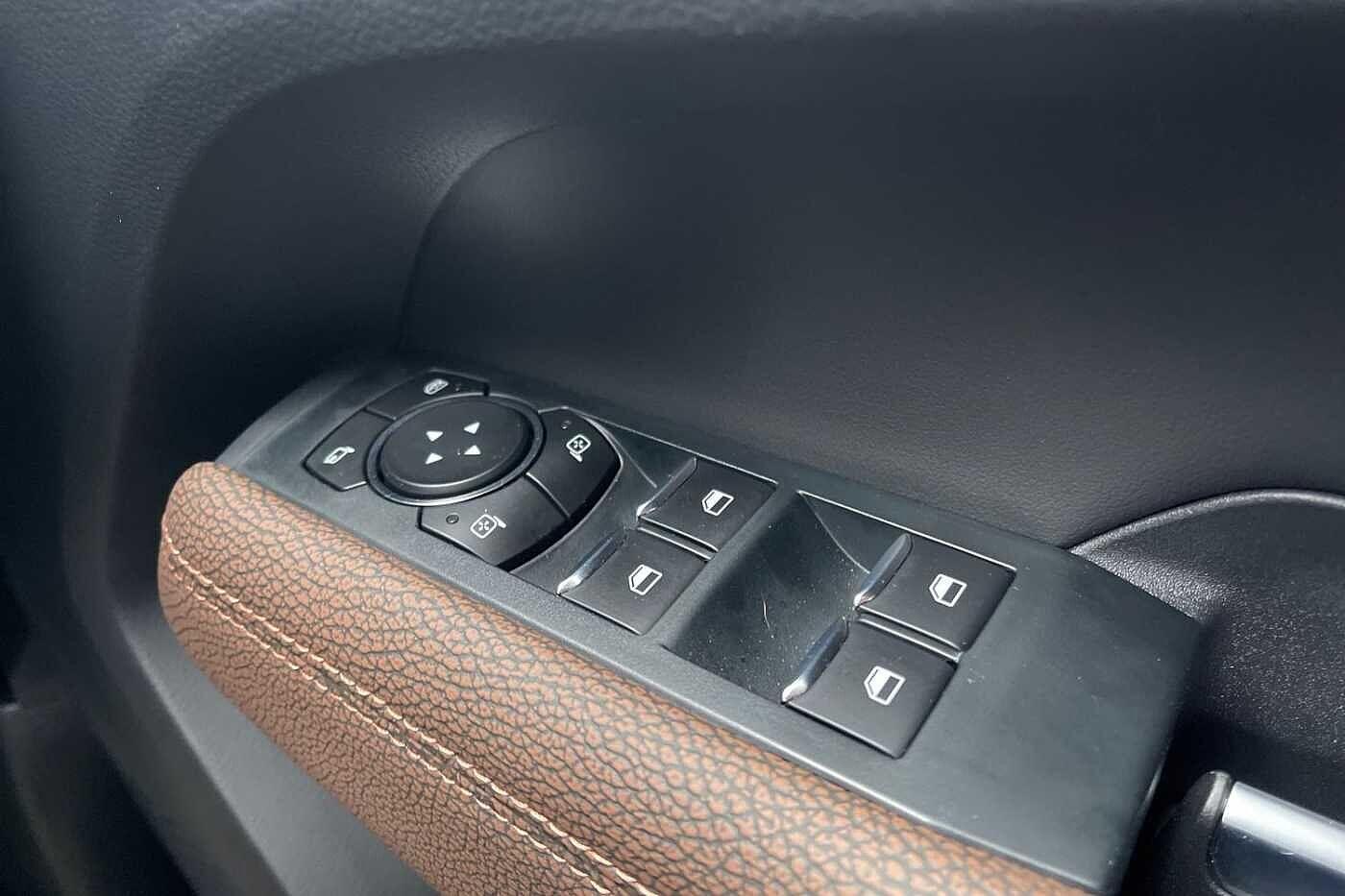 Used Volkswagen Amarok 2023 for sale - 77052198: Photo 17