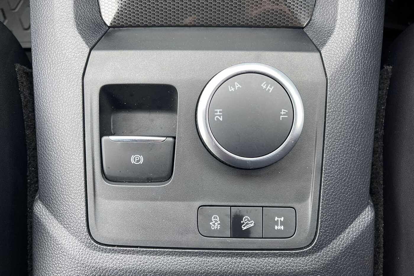 Used Volkswagen Amarok 2023 for sale - 77052198: Photo 24