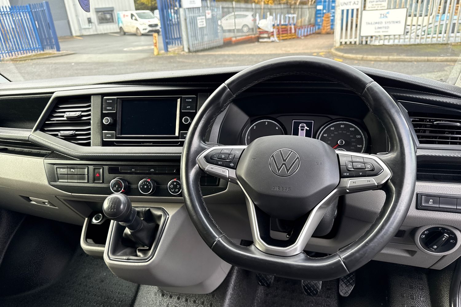 Used Volkswagen Transporter 2023 for sale - 76855040: Photo 18