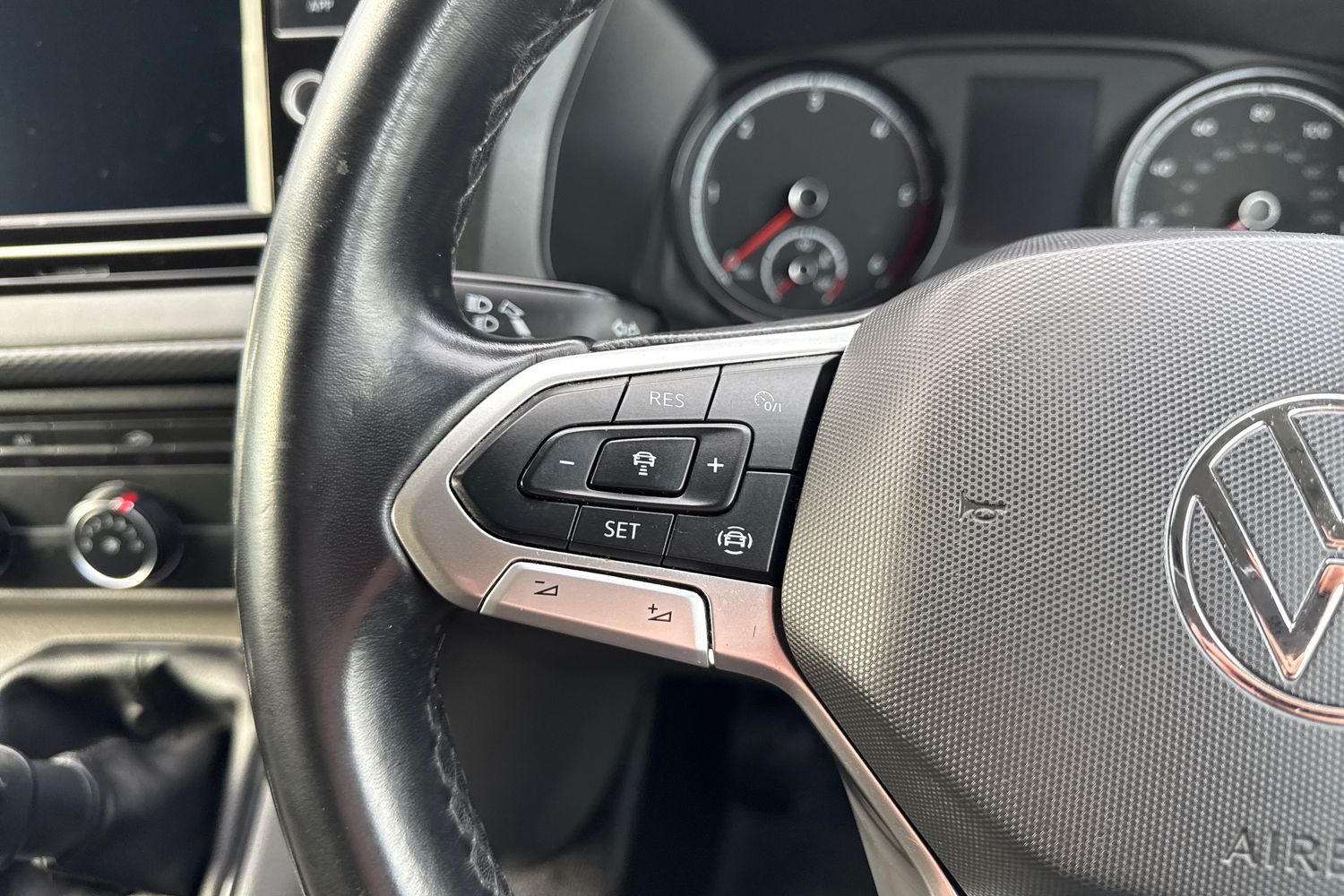 Used Volkswagen Transporter 2023 for sale - 76855040: Photo 35