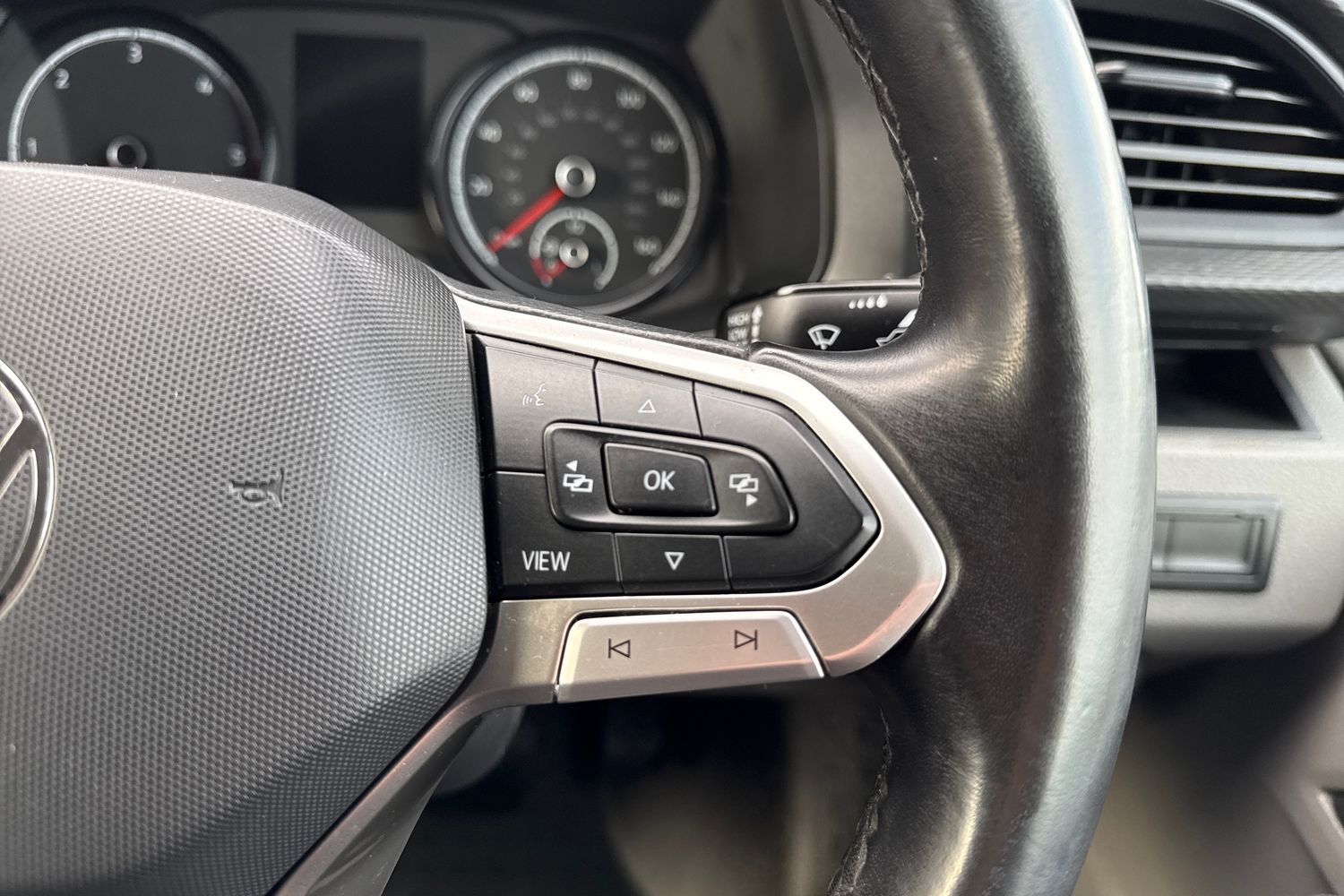 Used Volkswagen Transporter 2023 for sale - 76855040: Photo 36