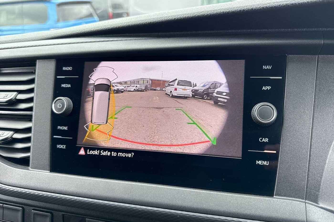 Used Volkswagen Transporter 2024 for sale - 77083934: Photo 30