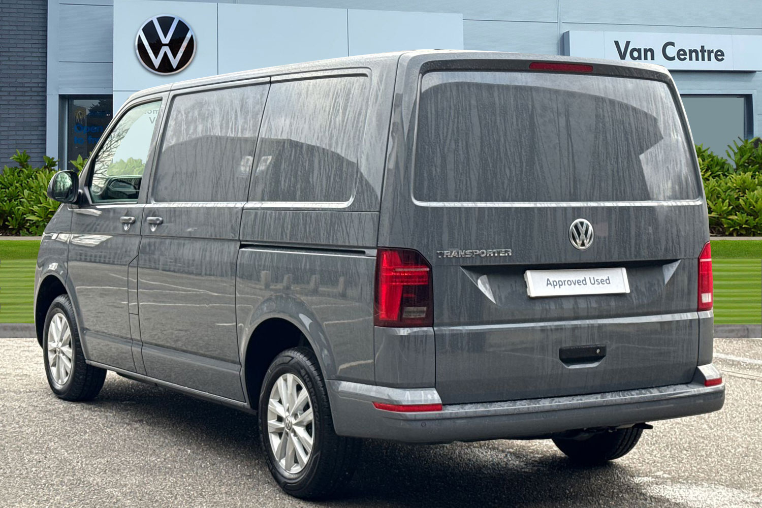 Used Volkswagen Transporter 2024 for sale - 77117740: Photo 2