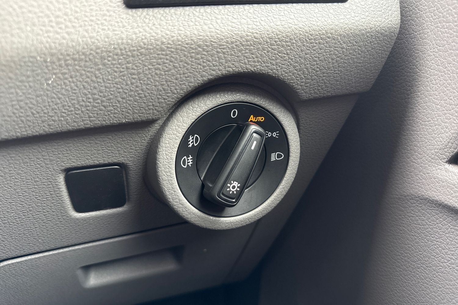 Used Volkswagen Transporter 2024 for sale - 77117740: Photo 28